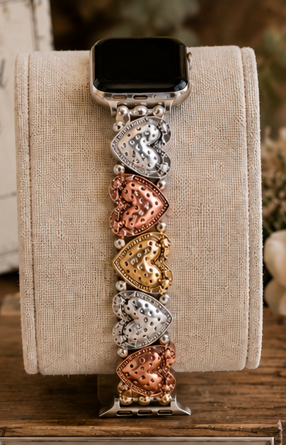 Heartstrings Stretch Heart Apple Watch Band